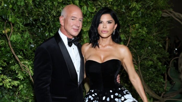 Ceff Bezos və Lauren Sançez Venesiyada evlənir, məşhur cütlüyün toyu